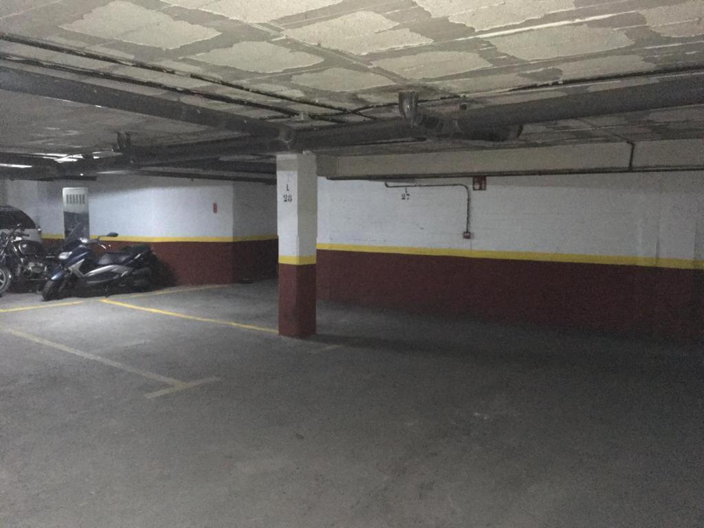 Conde Center Premium Suites, Free Parking إشبيلية المظهر الخارجي الصورة