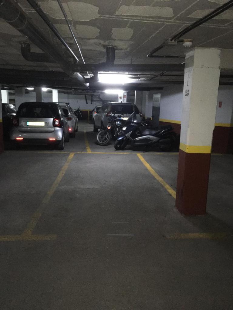 Conde Center Premium Suites, Free Parking إشبيلية المظهر الخارجي الصورة