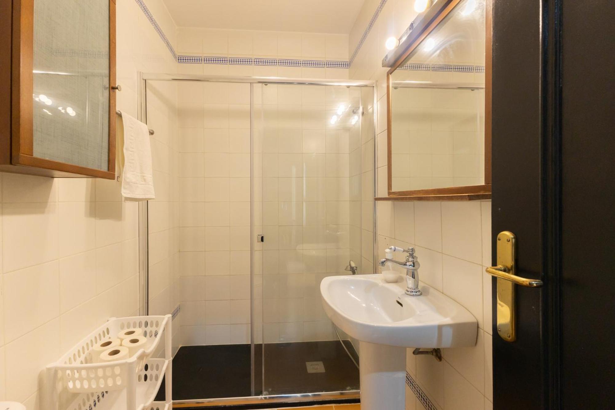 Conde Center Premium Suites, Free Parking إشبيلية المظهر الخارجي الصورة