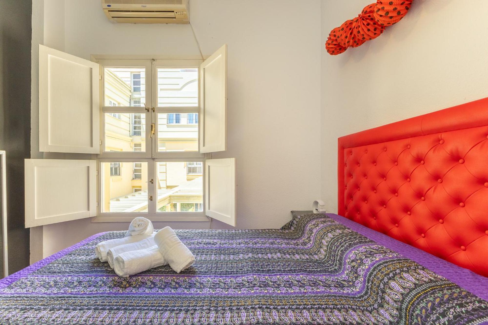Conde Center Premium Suites, Free Parking إشبيلية المظهر الخارجي الصورة